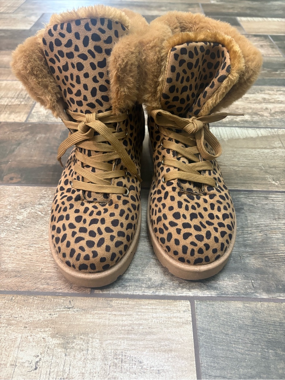 Rouge Helium Leopard-Print Faux-Fur Lace-Up Boots in Tan